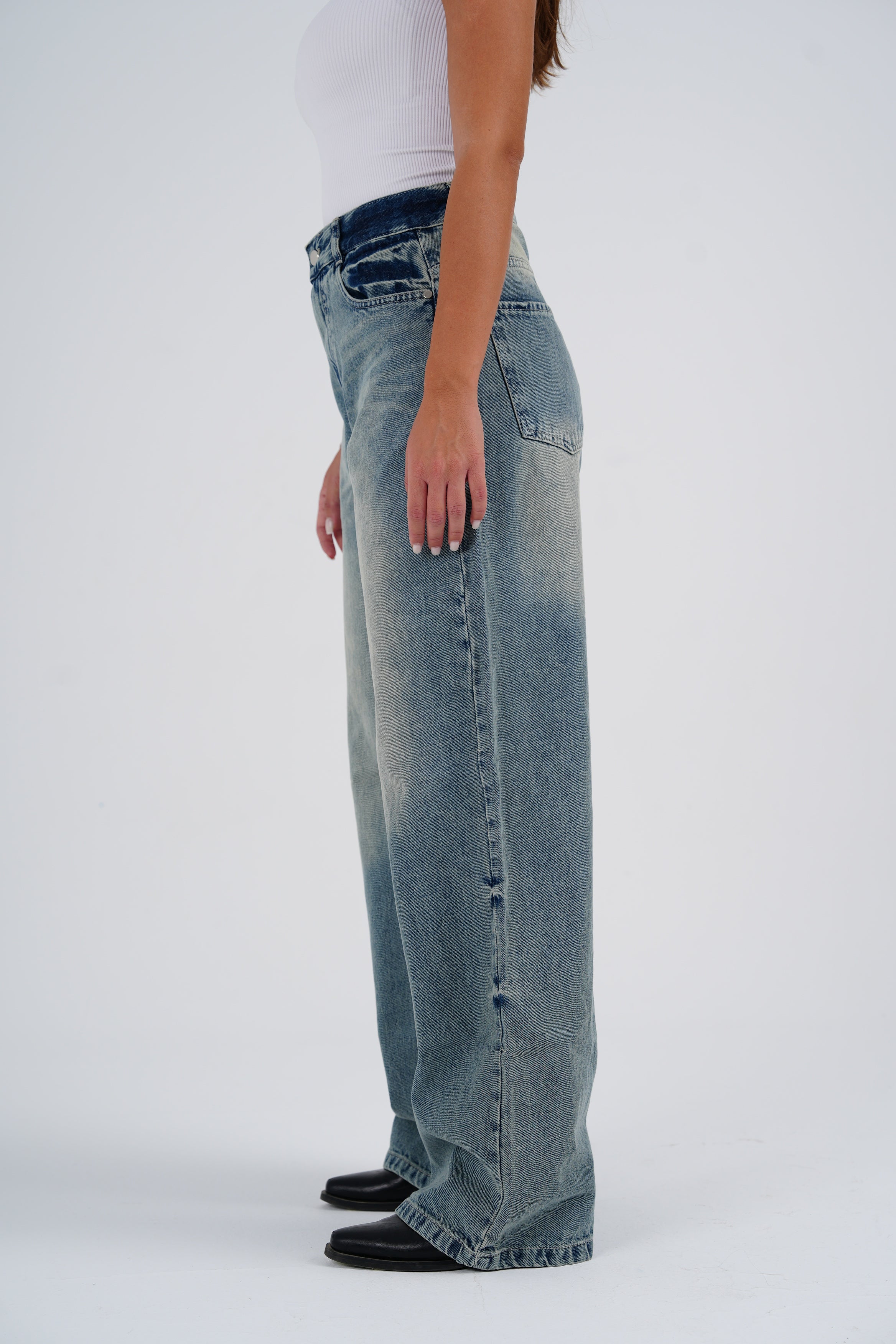 Concept’s Dirty Light Baggy Denim