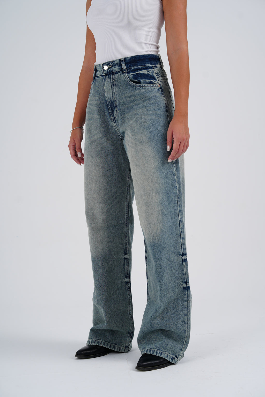 Concept’s Dirty Light Baggy Denim