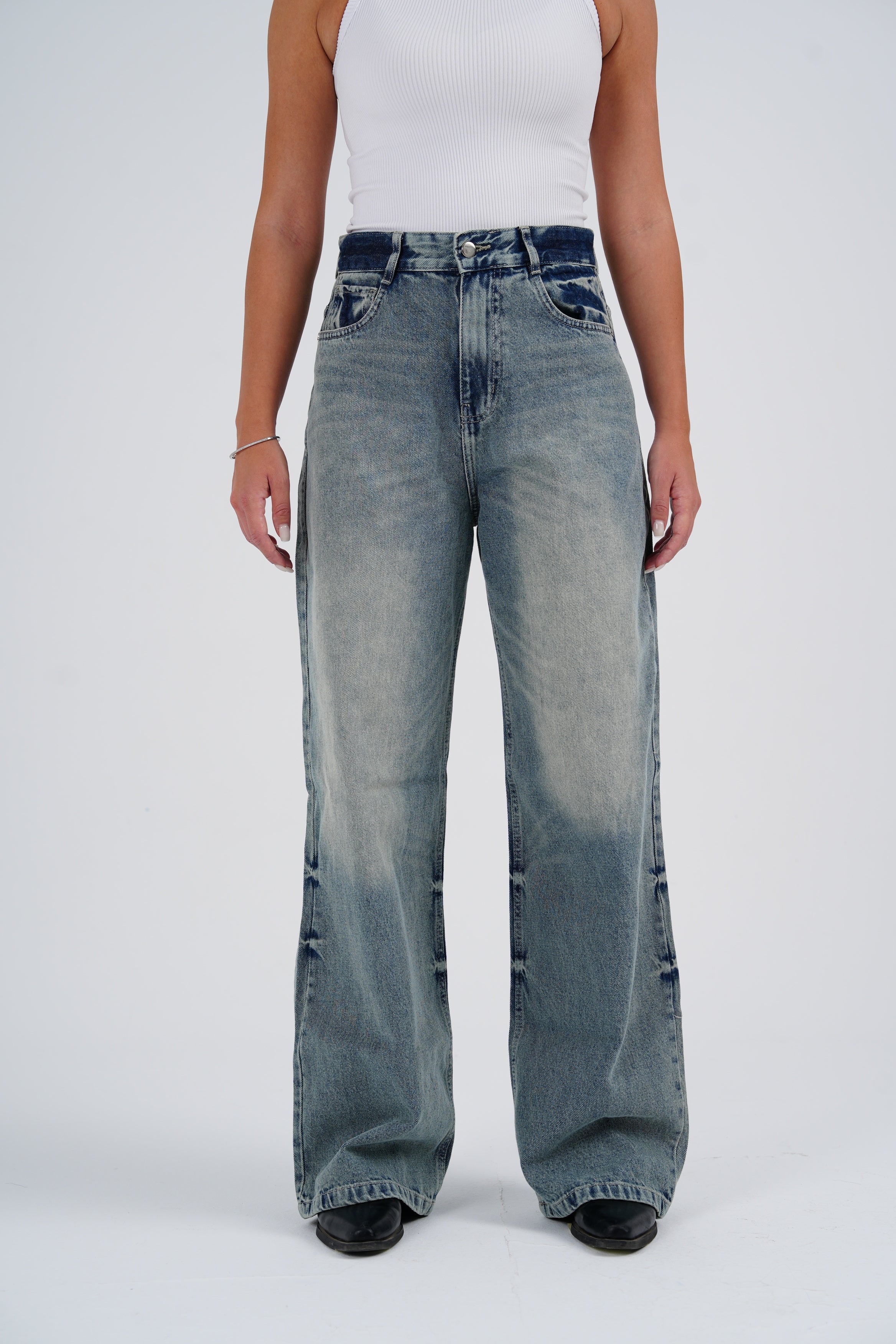Concept’s Dirty Light Baggy Denim